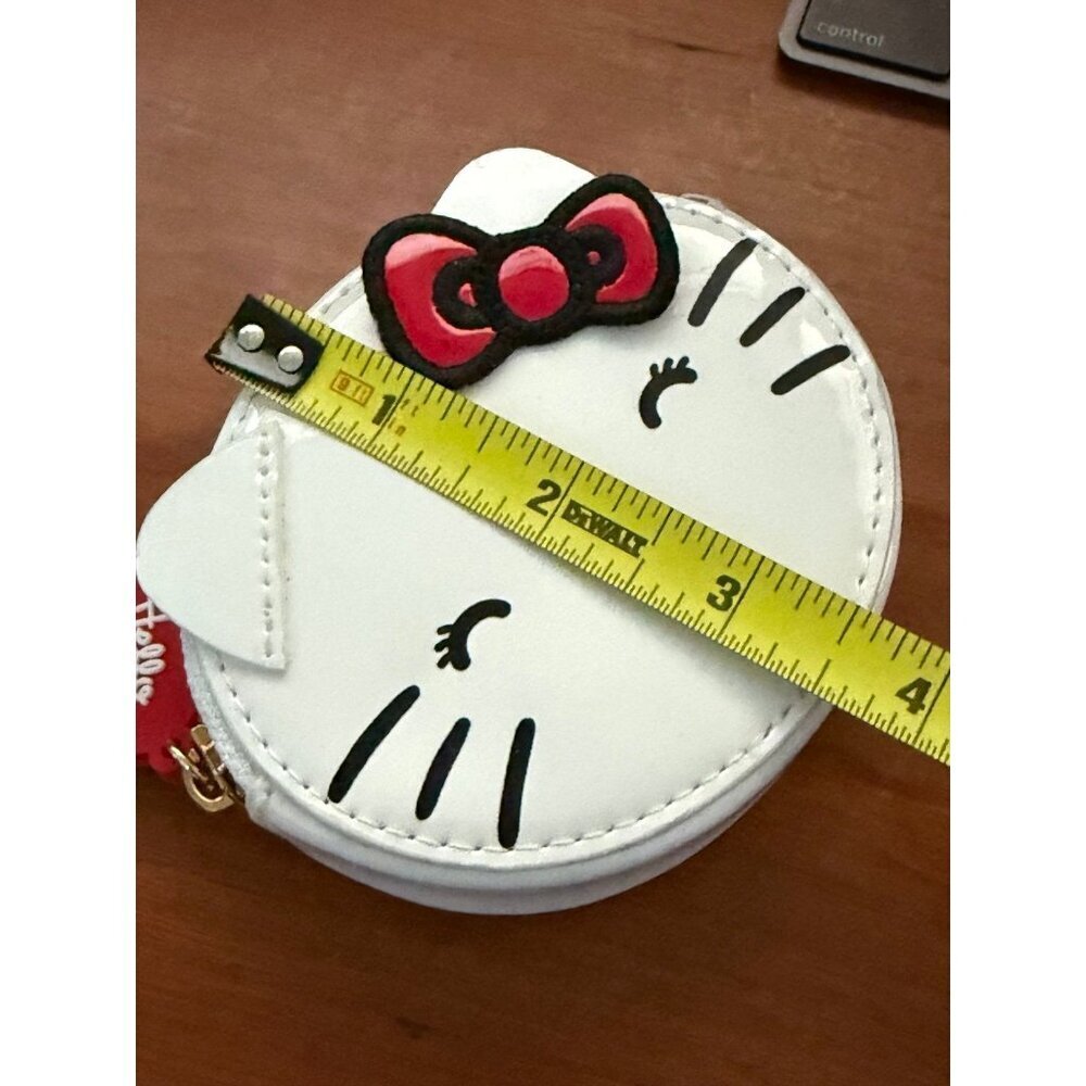 NWOT - Hello Kitty Coin Pouch - Picture 11 of 11